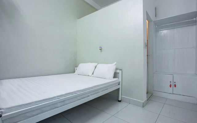 SPOT ON 957 Hue Corner Hostel