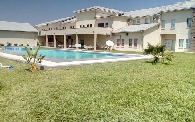 Thakadu Hotel, Casino & Conference Centre