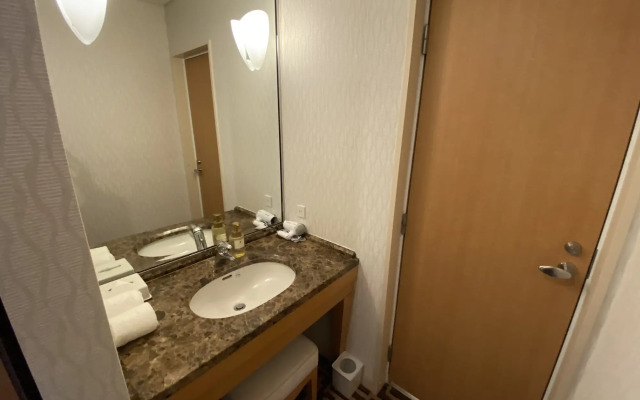 Okura Chiba Hotel