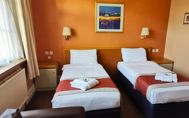 Russell Hotel
