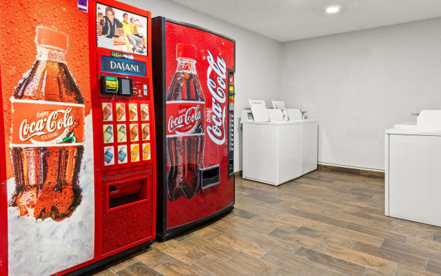 Microtel Inn & Suites by Wyndham Salisbury