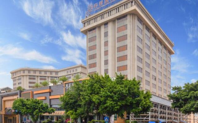 Universal International Hotel