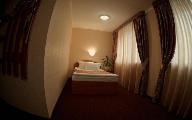 Отель Украина