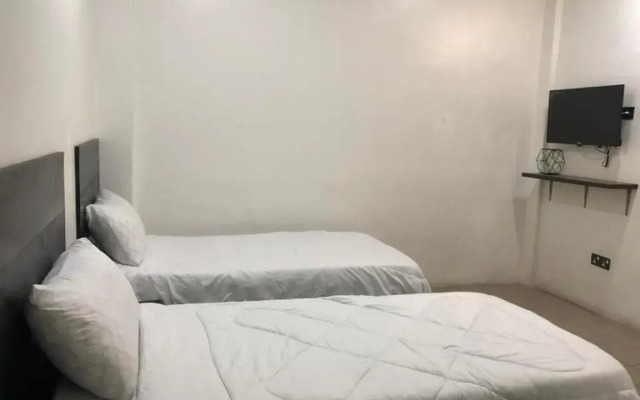 Hotel station 24