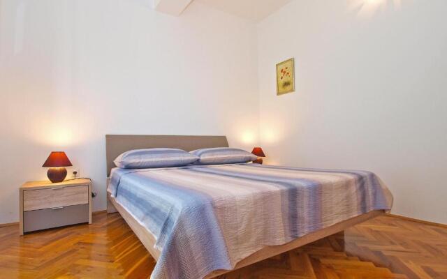 Apartment Mira 1293
