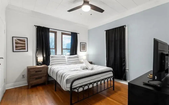 La Nina Charming 3BR Bungalow Pool