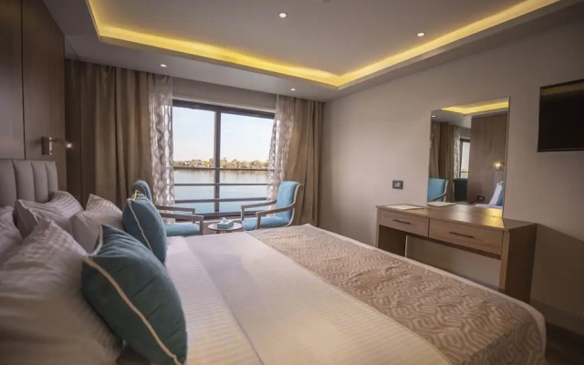 MS Semiramis II Nile Cruise, from Luxor or Aswan