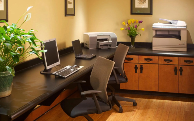Larkspur Landing Extended Stay Suites Renton