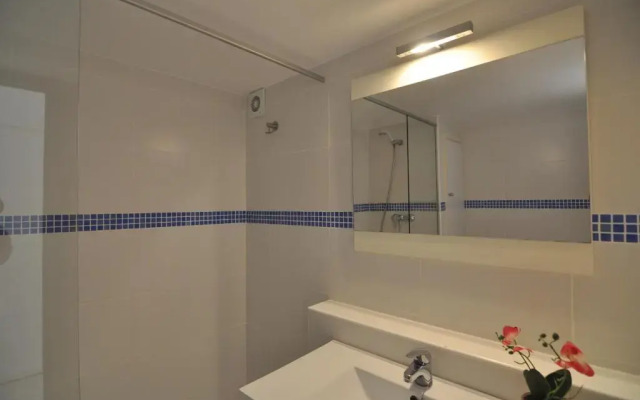 RNET - IR 7-47 Studios Roses Costa Brava