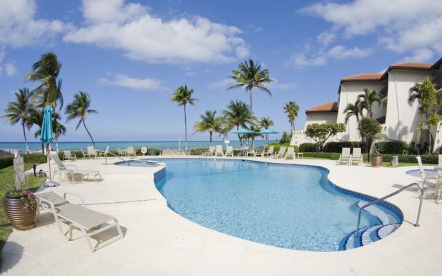 Villas Pappagallo by Cayman Villas