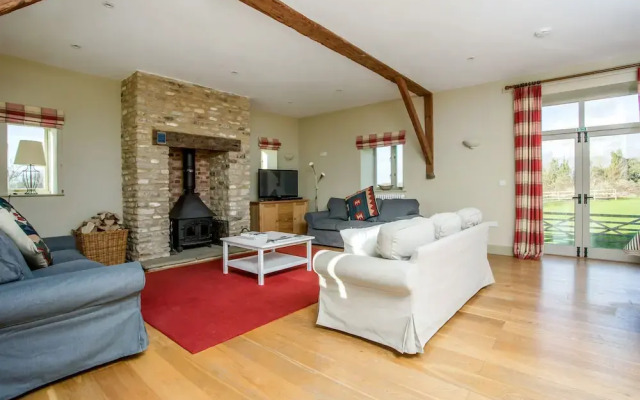 Spacious Open-Plan Home in Oxfordshire