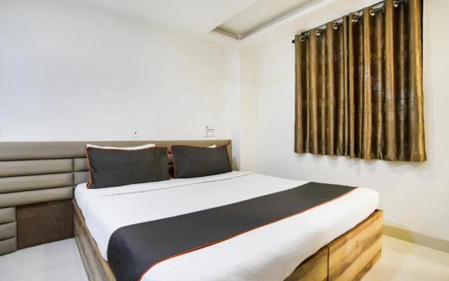 JWB Hotel by OYO Rooms