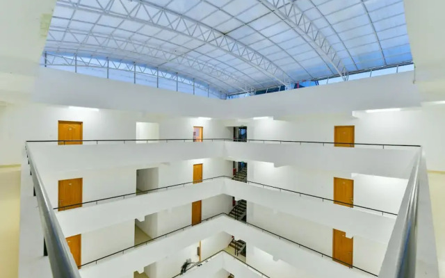 Sunpaul Dezira Blueberry by OYO Rooms