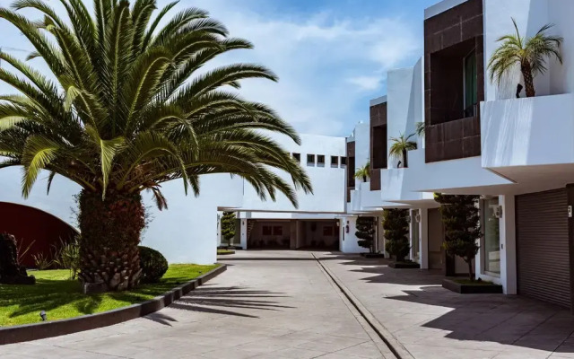 Hotel Puente Grande
