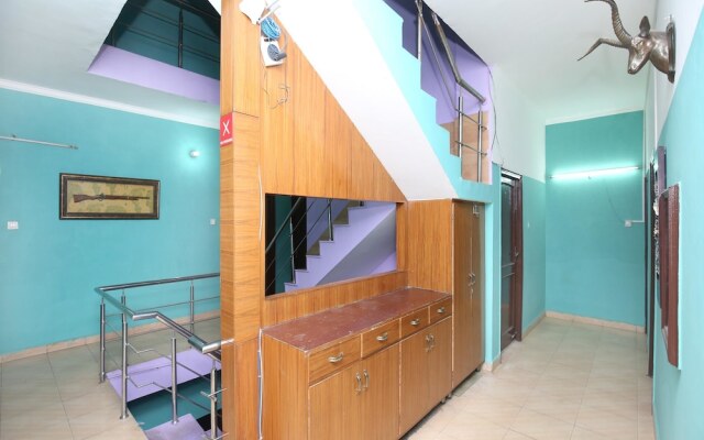 OYO 5906 Hotel Skyfox
