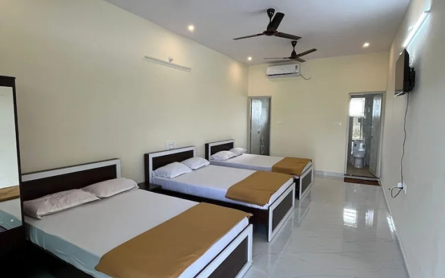 Sriram Guest House