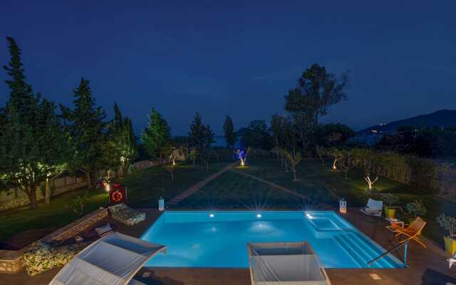 Rivazzurra Luxury Villa