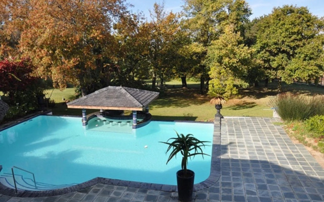 Ridgemor Villa