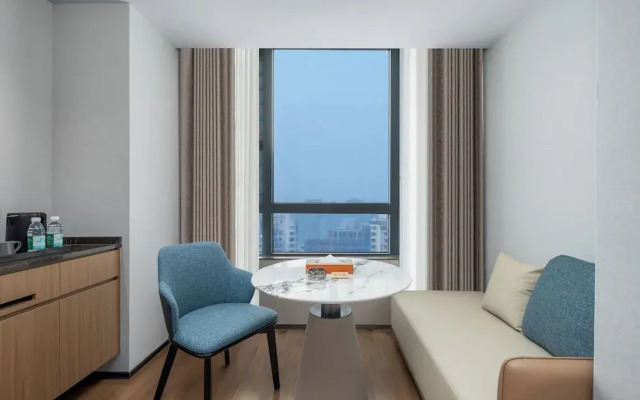Liangzhi Huipin Hotel