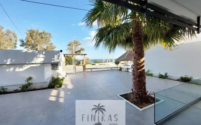 Finikas Suites & Apartments Airport