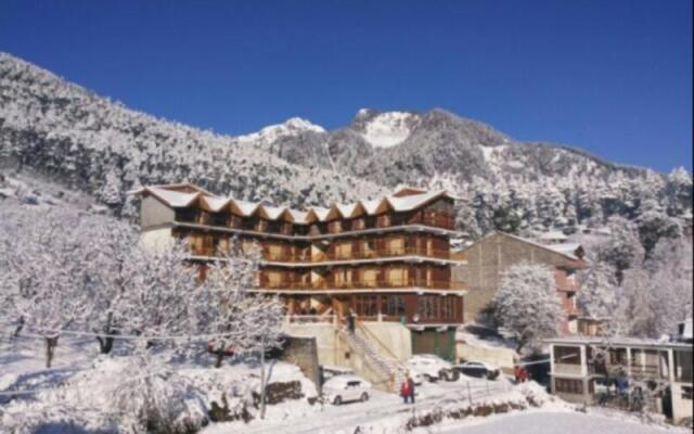 Snow Peak Retreat
