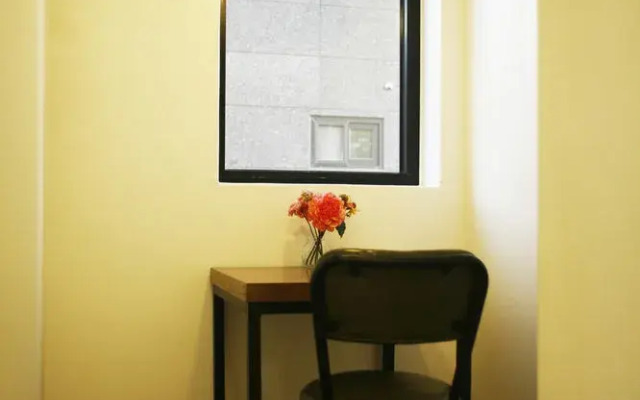 Travelers Planet Studio Type Hostel