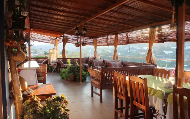 Zeybek 2 Pension & Apart