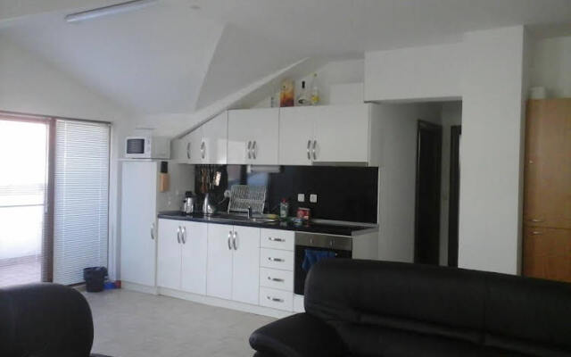 Explore Apartments in Kamenitza