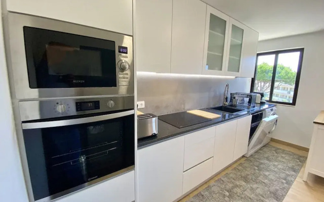 Vilamoura Twins 2 With Pool by Homing