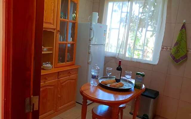 Casa Angel y Carmen (La Dama, La Gomera)