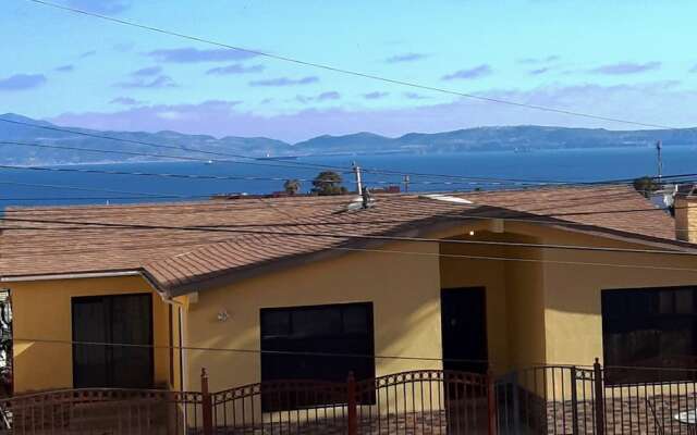 Casa Playitas - Vista Al Mar With Ozon, Locacion Centrica
