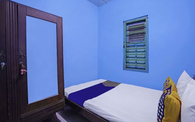 Spot On 91859 Kost Budhe Syariah