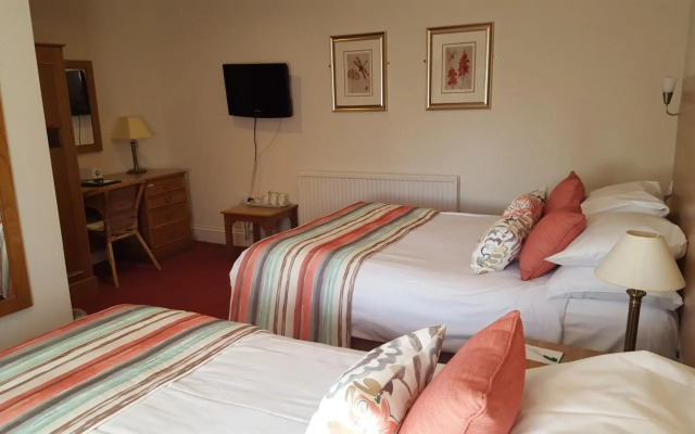 Apple Tree Hotel