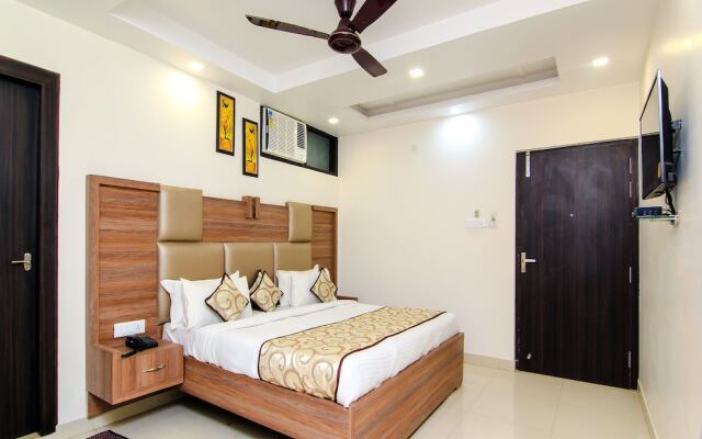 OYO 13932 Hotel Pushpanjali