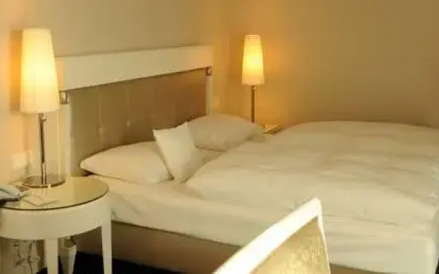 Hotel & Restaurant Schönau