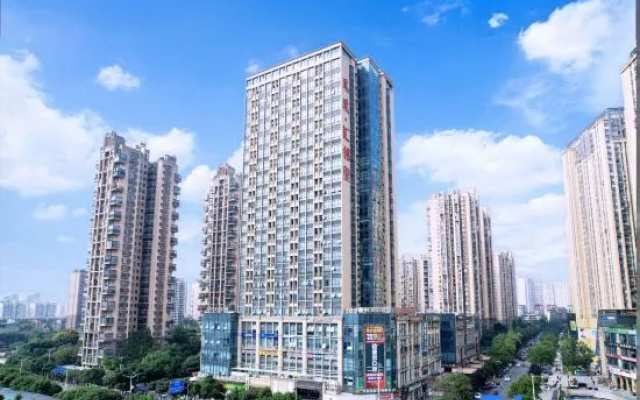 Warner Is Not Only A Motel – Outside – Chengdu