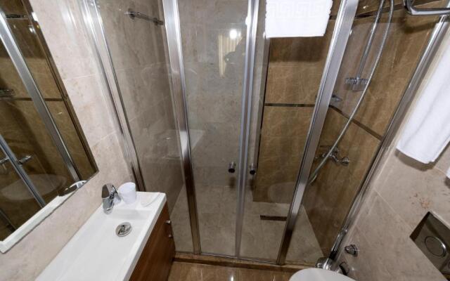 BGuest Hotel & Residence
