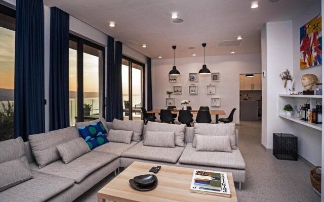 Awesome Home in Celina With Outdoor Swimming Pool, Wifi and 4 Bedrooms