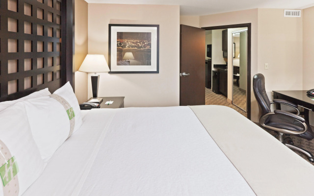 Holiday Inn Hotel & Suites Tulsa South by IHG
