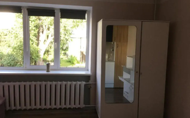 Toma studio apartment