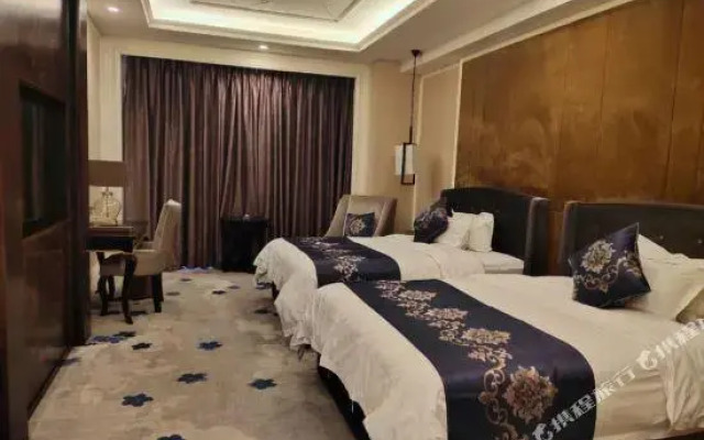 Jinhu Hotel