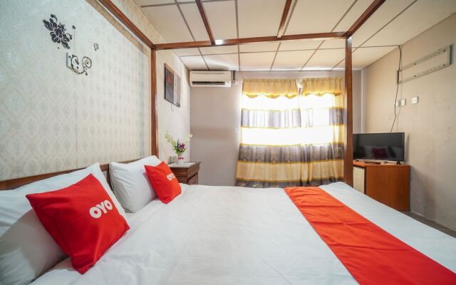 DJ Hotel Lumut by OYO Rooms