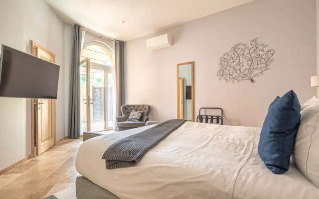 Domaine Ribiera, Hotel 5 Etoiles, SPA & Golf - Forcalquier