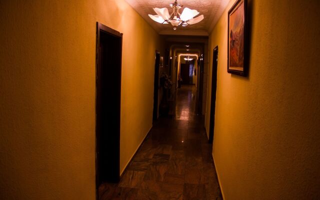 De Genesix Hotel