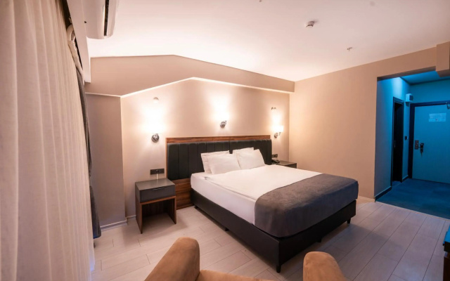 FormerCity Hotel