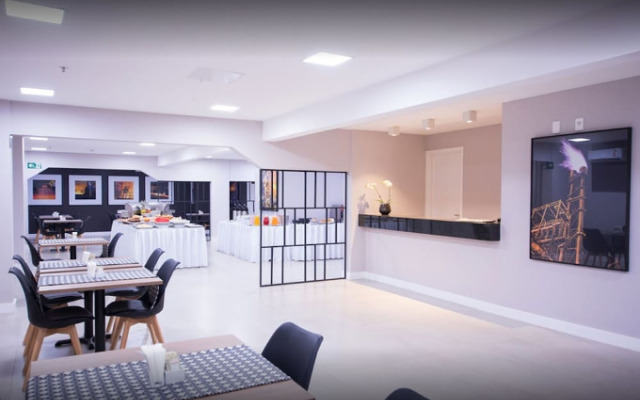 Vila Business Hotel