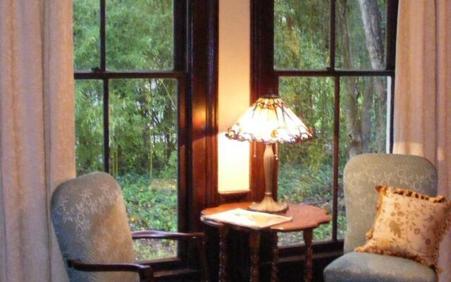 Adair Manor Bed& Breakfast