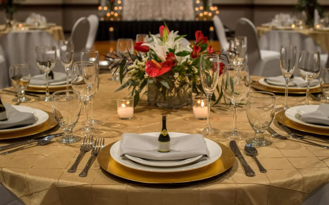 Four Points by Sheraton Bellingham Hotel & Conference Center