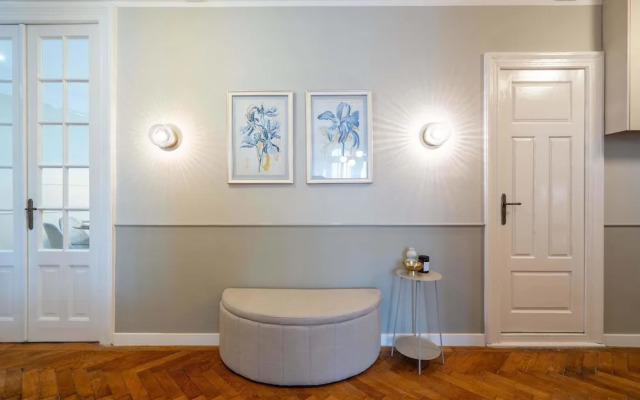 Elegant 3BR Flat Steps From Romanian Athenaeum