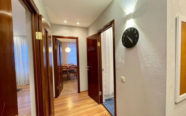 Апартаменты на улице Родионова 189/24